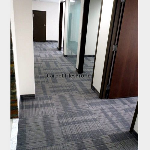 Office Carpet Tiles give a professional look.